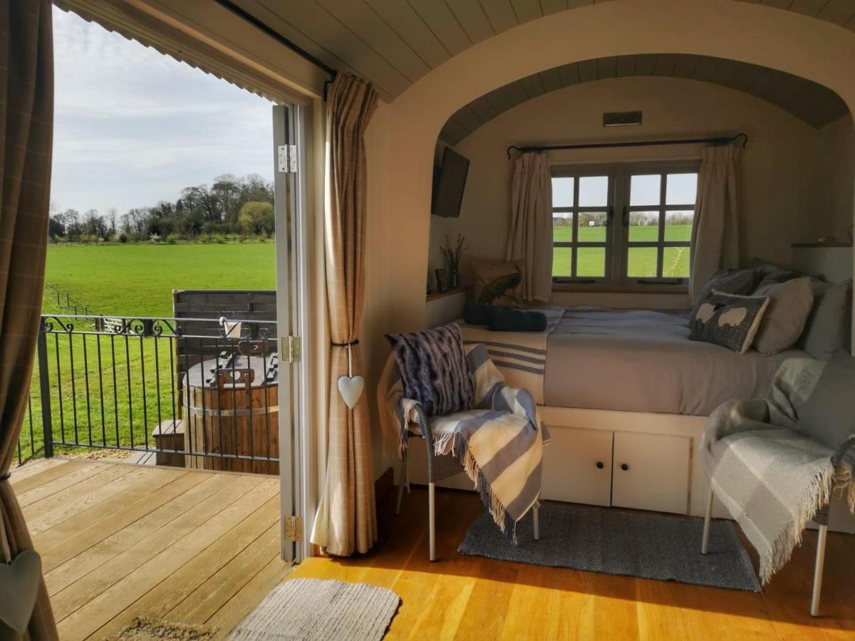 Fair Farm Hideaway Villa Waltham on the Wolds Екстериор снимка