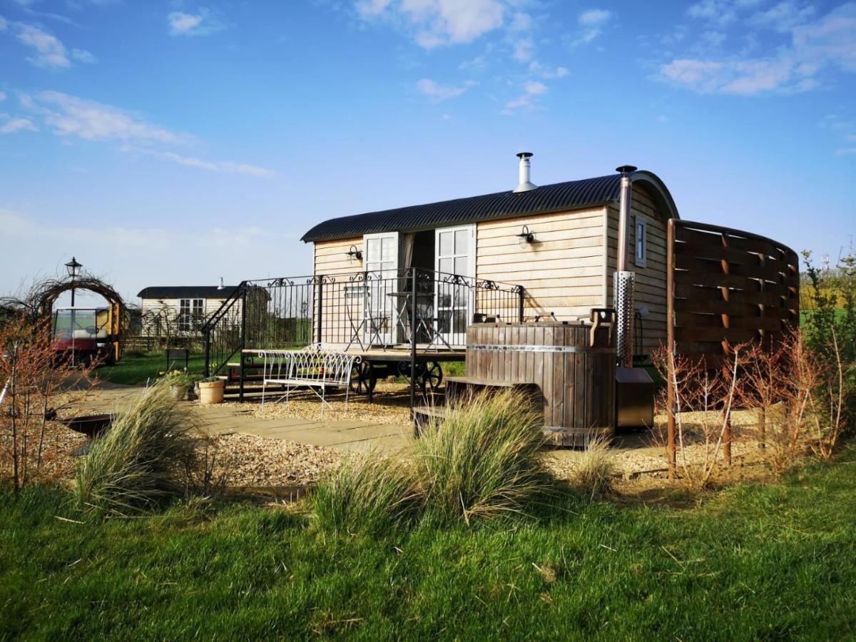 Fair Farm Hideaway Villa Waltham on the Wolds Екстериор снимка